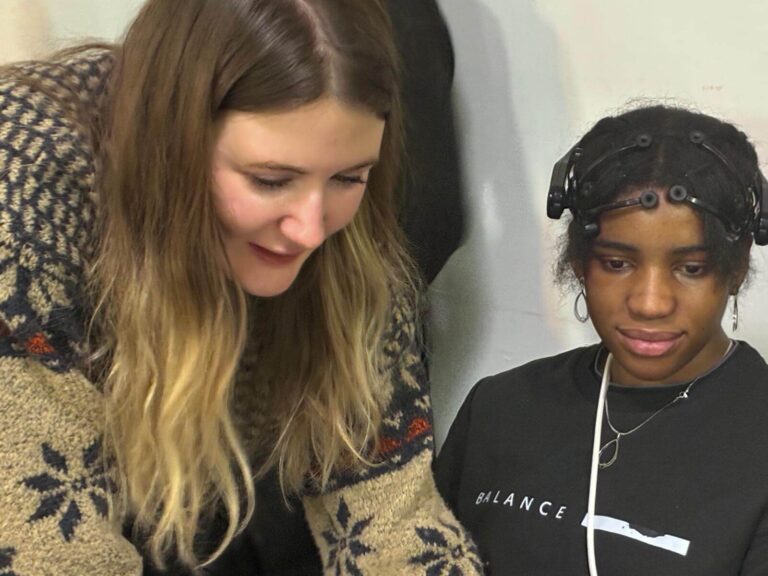 Afrikindness-Teen-Academy-2